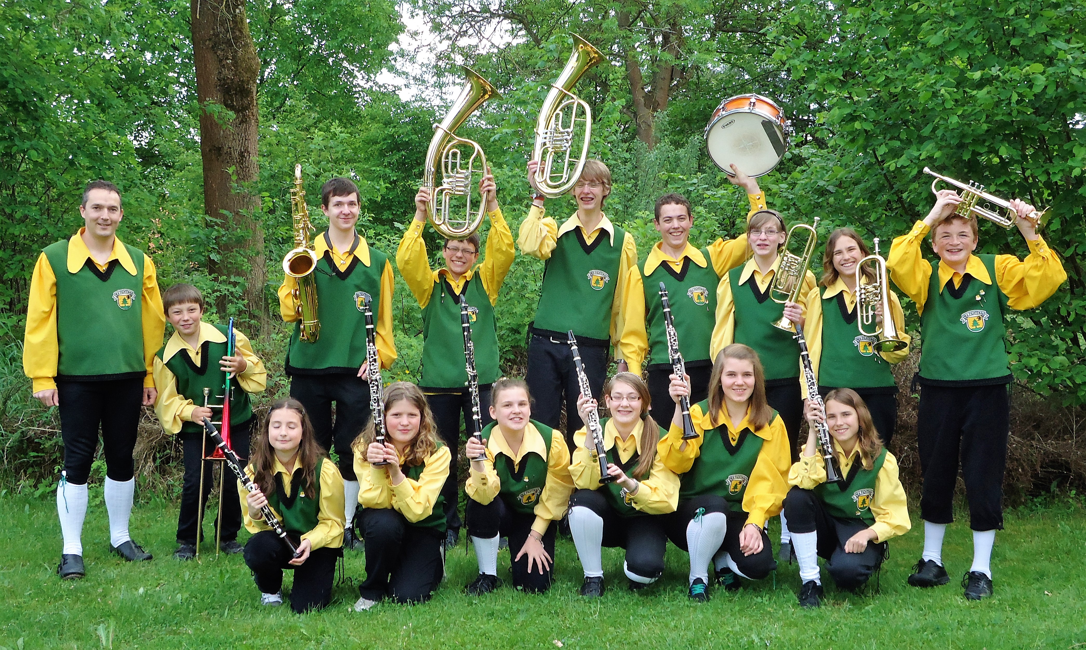 Gruppenbild der Jugendkapelle aus dem Jahr 2012